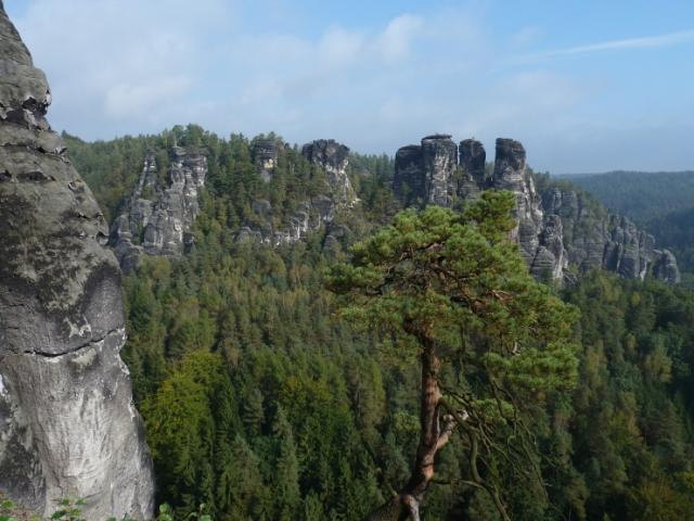 Ze zjezdu - esk vcarsko_Den 3._vedli Z.Dakov a F. Ondrek, foto V.Vidrmanov+S.Krej