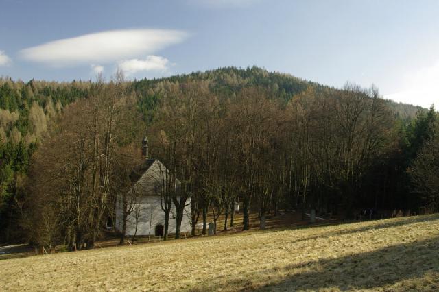 Nesnesiteln lehkost oblk a zvr dne.