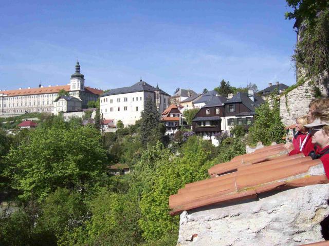 Zjezd do Kutn Hory oima Hanky a Slvky. Vedla Hanka Zvodn